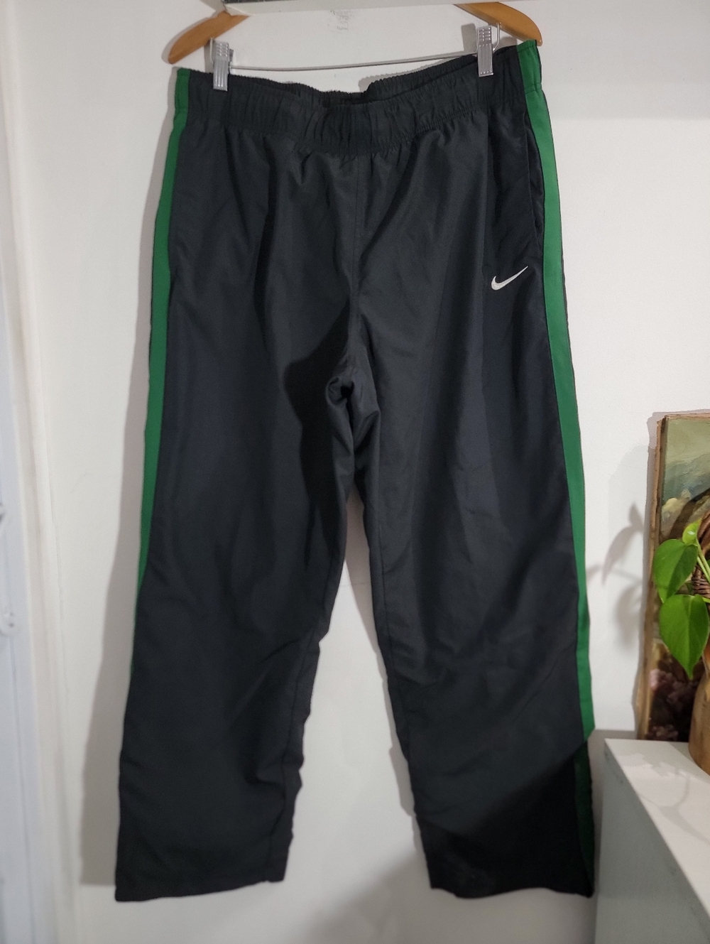 Nike Men's Black with Green Side Stripes Track Pants Size L